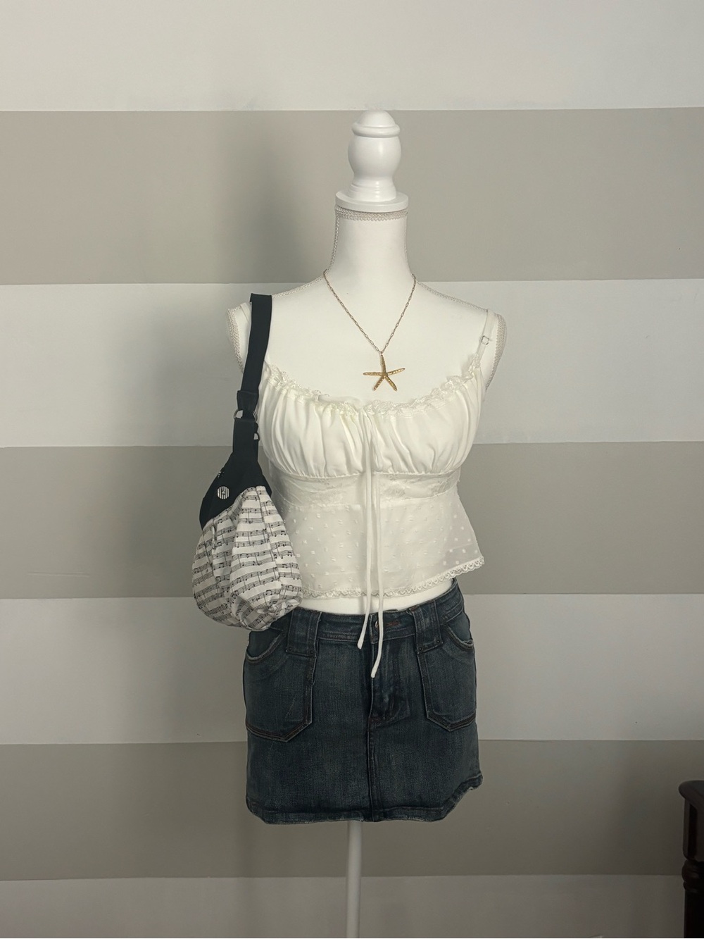 Edikted White Lace-Trim Tie Front Tank